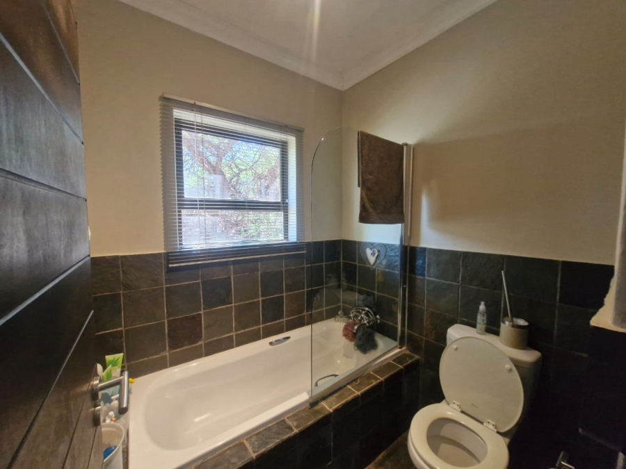 4 Bedroom Property for Sale in Kathu Northern Cape